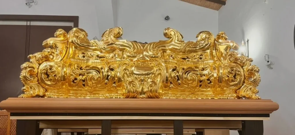 Dorado Frente Paso Ntro. Padre Jesus Nazareno