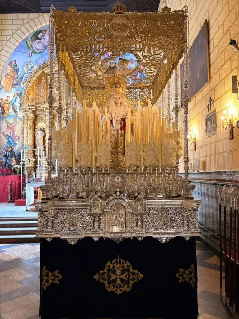 FRENTE DE RESPIRADERO MARÍA SANTÍSIMA DEL ROSARIO , ALCALÁ DE GUADAÍRA